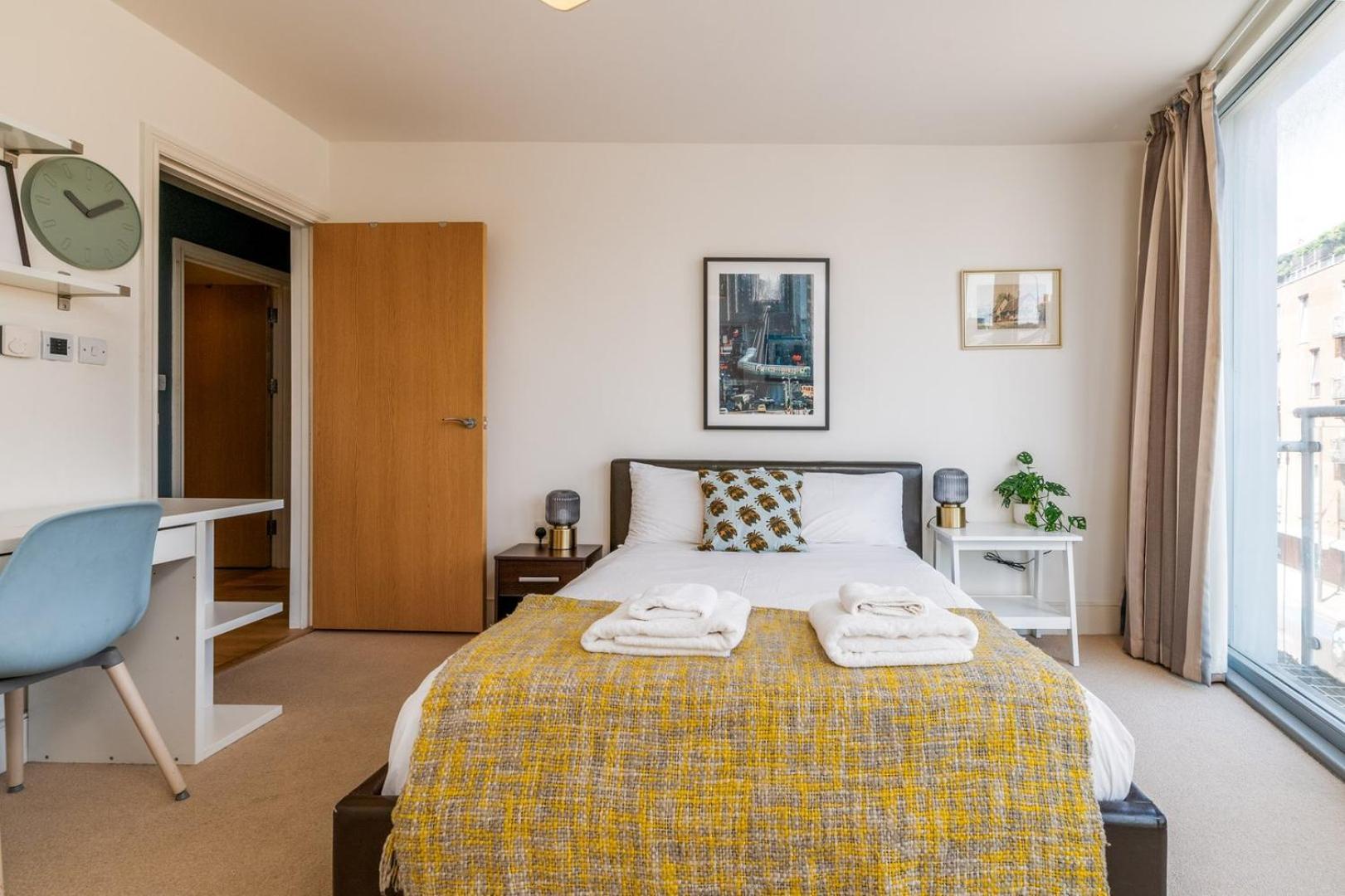 Bright & Spacious Battersea Flat London Exterior photo